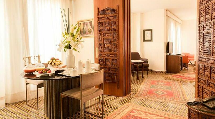 Люкс Superior, Soundouss