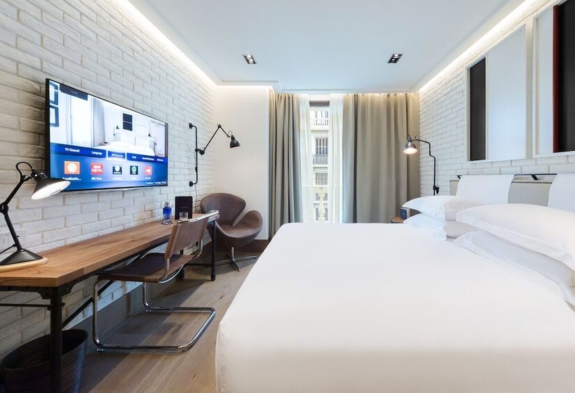 Номер Superior, The Corner