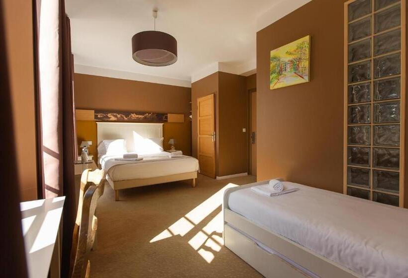 Номер Стандарт Трехместный, Hôtel De La Plage