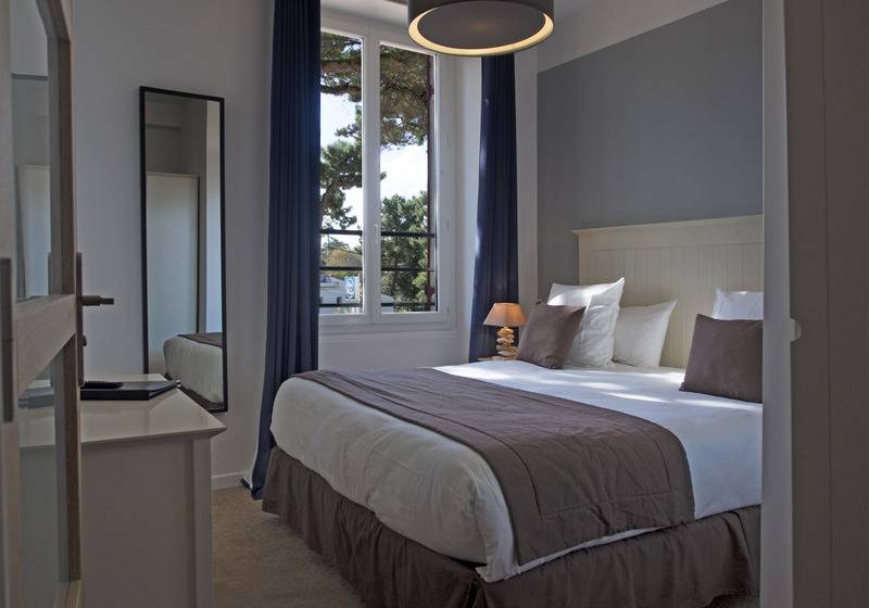 Номер Стандарт, Hôtel De La Plage