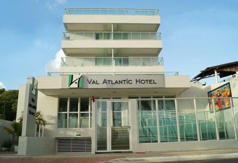 חדר סטנדרט לשלושה, Val Atlantic