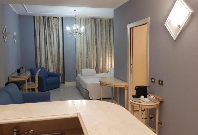 استودیوی لوکس, Aparthotel Dei Mercanti