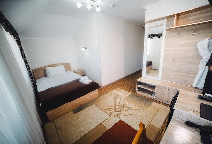 Camera Standard Individuale, Sunrise Osh