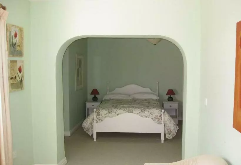 スタンダードルーム, Sunville Bed And Breakfast