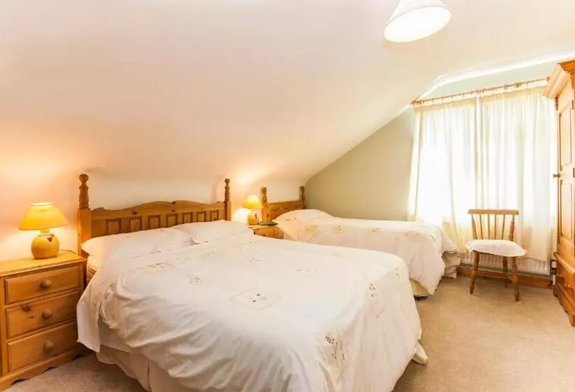 スタンダードトリプルルーム, Sunville Bed And Breakfast