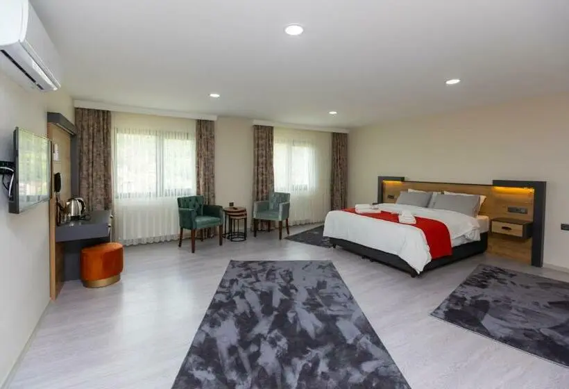 Camera Deluxe, Moonlight Suite