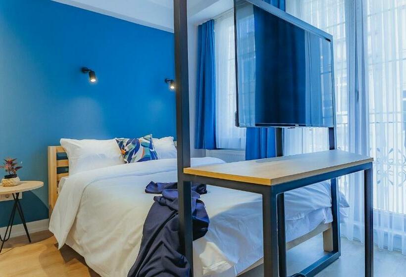 اتاق لوکس, Marcian S Column Hotel   Orange And Blue