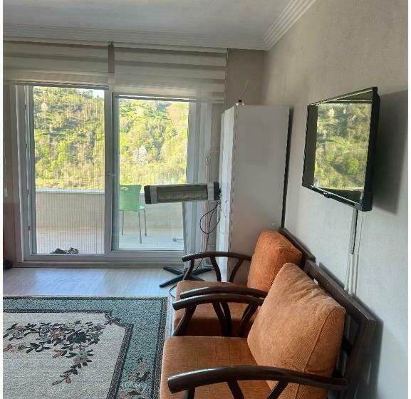 דירת חדר, Kayra Beren Apart