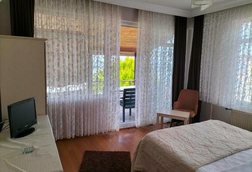 Номер Deluxe Вид на Море, Kumsal Otel