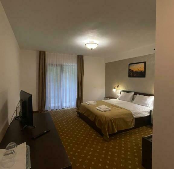 스탠다드 룸, Pensiunea Perla Codrului