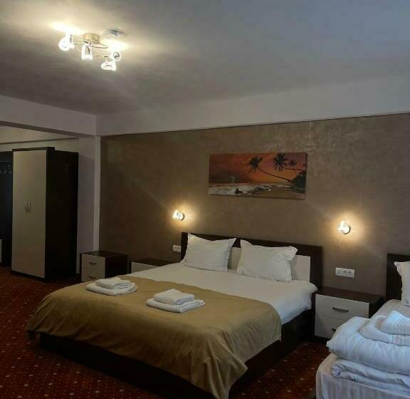 스탠다드 트리플 룸, Pensiunea Perla Codrului