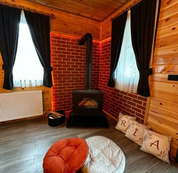 스위트 킹사이즈 침대, Ria Süit Otel Bungalov