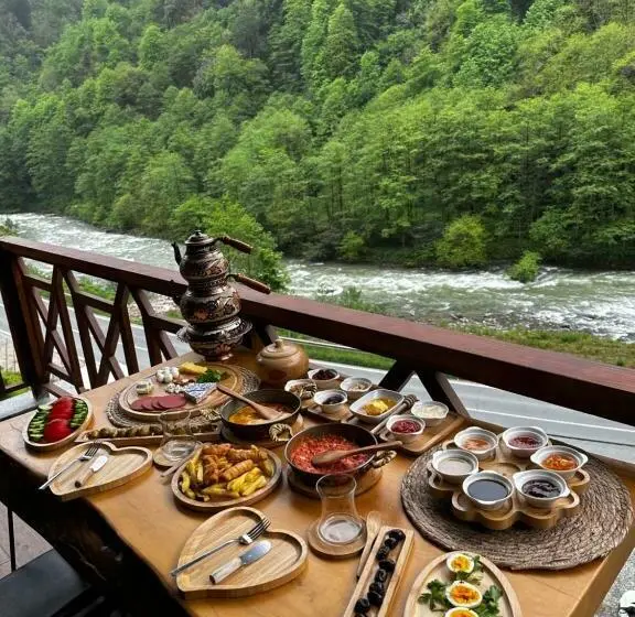 キングサイズベッドのデラックススイート, Ria Süit Otel Bungalov