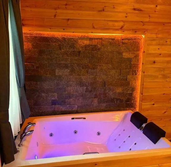 キングサイズベッドのデラックススイート, Ria Süit Otel Bungalov
