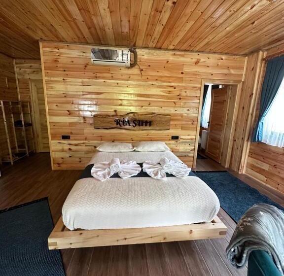 디럭스 스위트 킹 침대, Ria Süit Otel Bungalov