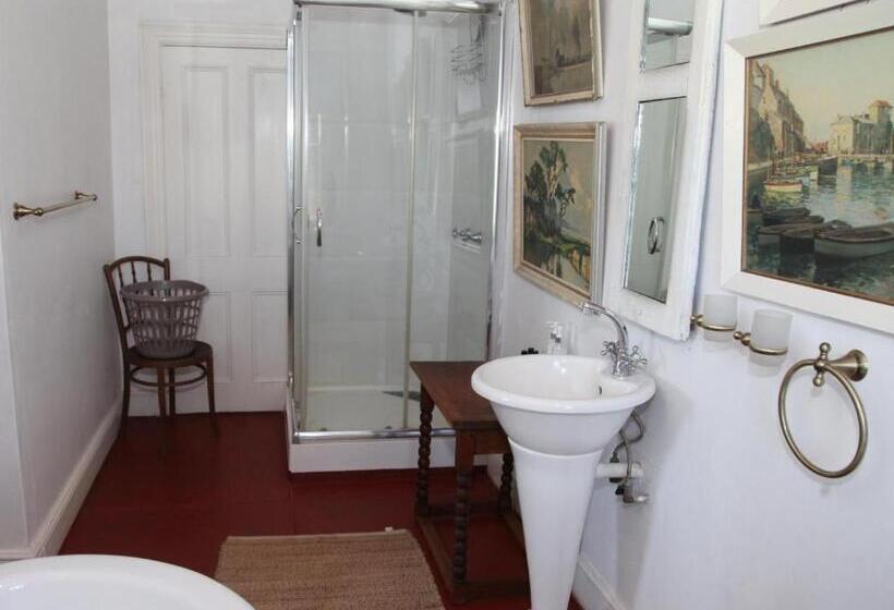 スタンダードルーム, Farm Secretaris