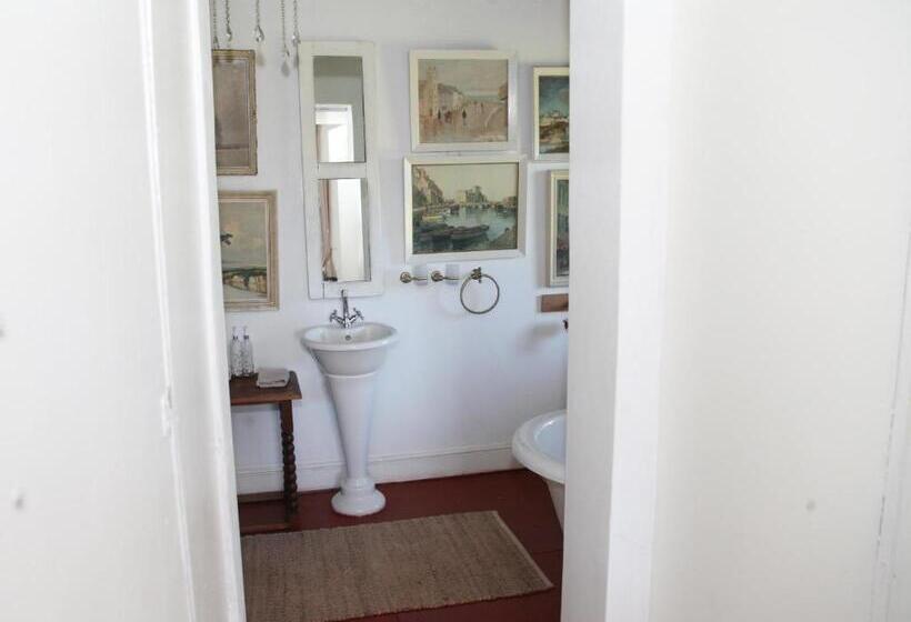 スタンダードルーム, Farm Secretaris