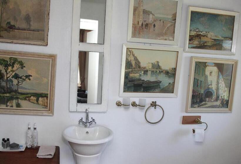 スタンダードルーム, Farm Secretaris