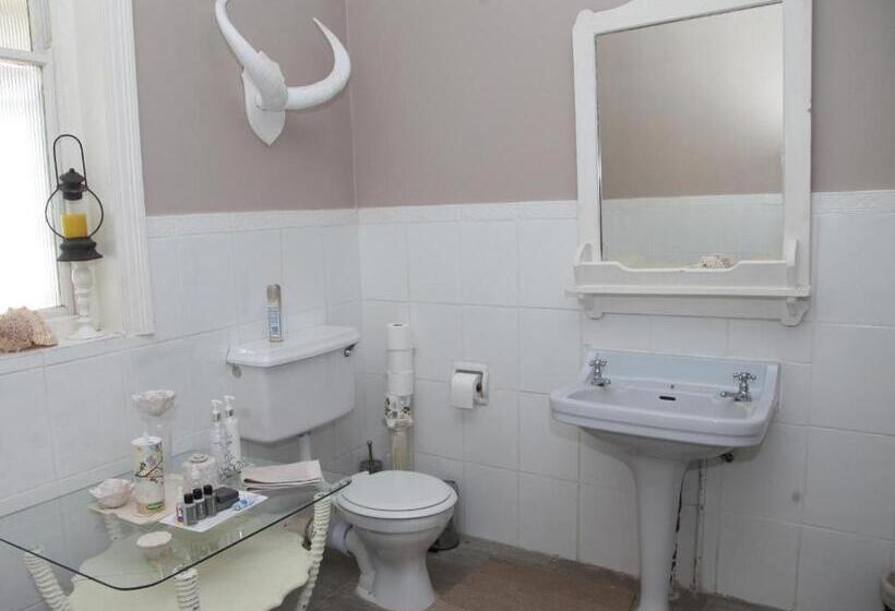 スタンダードルーム, Farm Secretaris