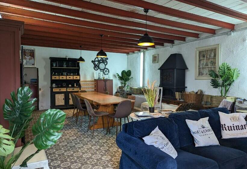标准间, Guestroom Bouges Le Château, 1 Pièce, 2 Personnes   Fr 1 591 518