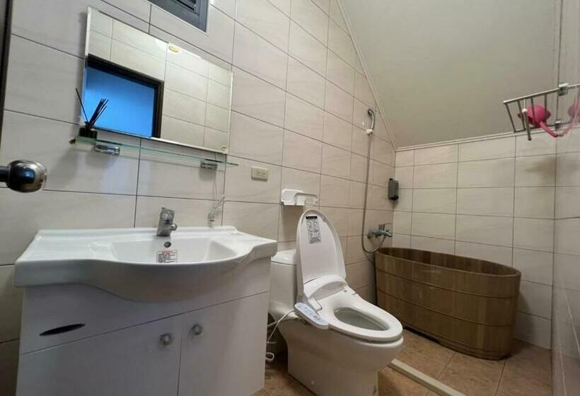 اتاق استاندارد چهار تخته, 清翠渡假民宿