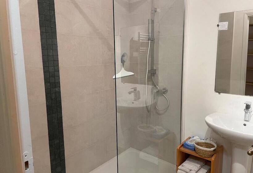 חדר דלוקס, Le Rockastel