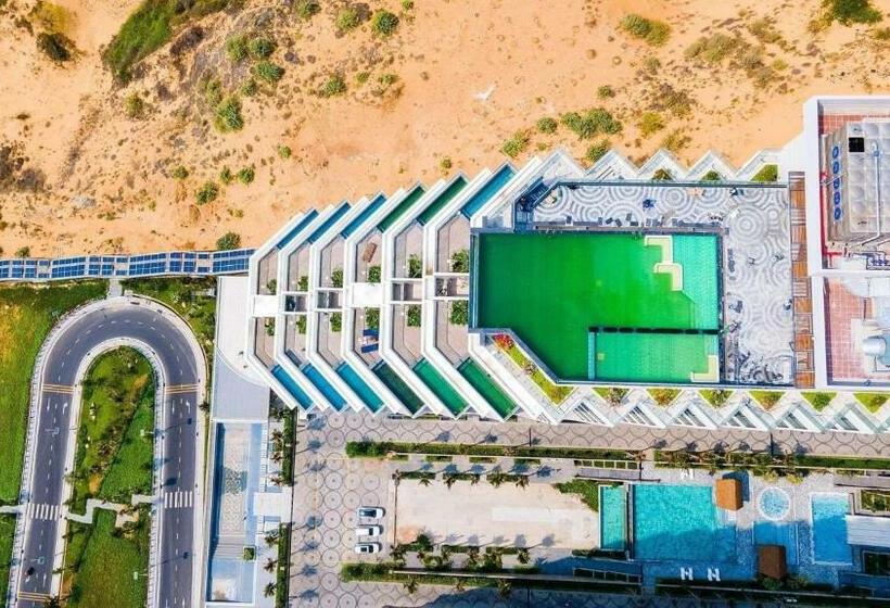 استودیو خانوادگی, Apec Mandala Cham Bay Mũi Né Condotel   Vietnam