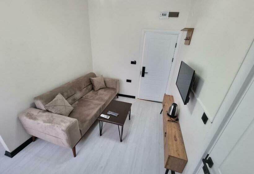 اتاق لوکس سه تخته, Elite Park Hotel & Suites