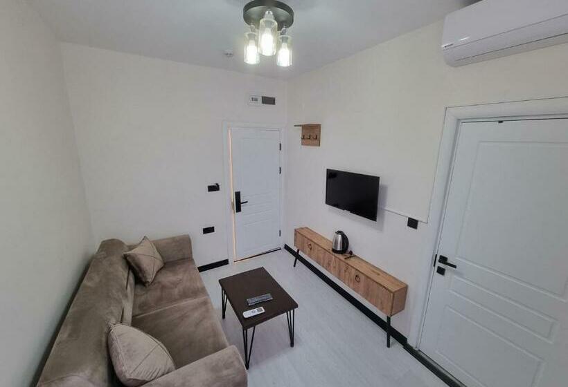 デラックストリプルルーム, Elite Park Hotel & Suites