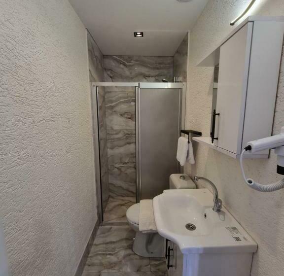 اتاق اکونومی, Elite Park Hotel & Suites