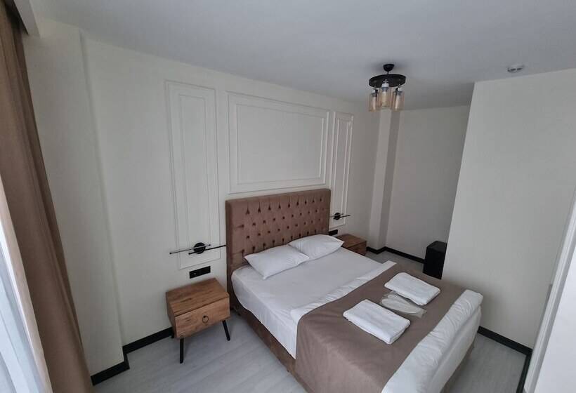 اتاق لوکس سه تخته, Elite Park Hotel & Suites