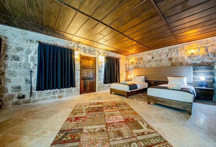 سوییت دوبلکس, Cappadocia Hobbit House