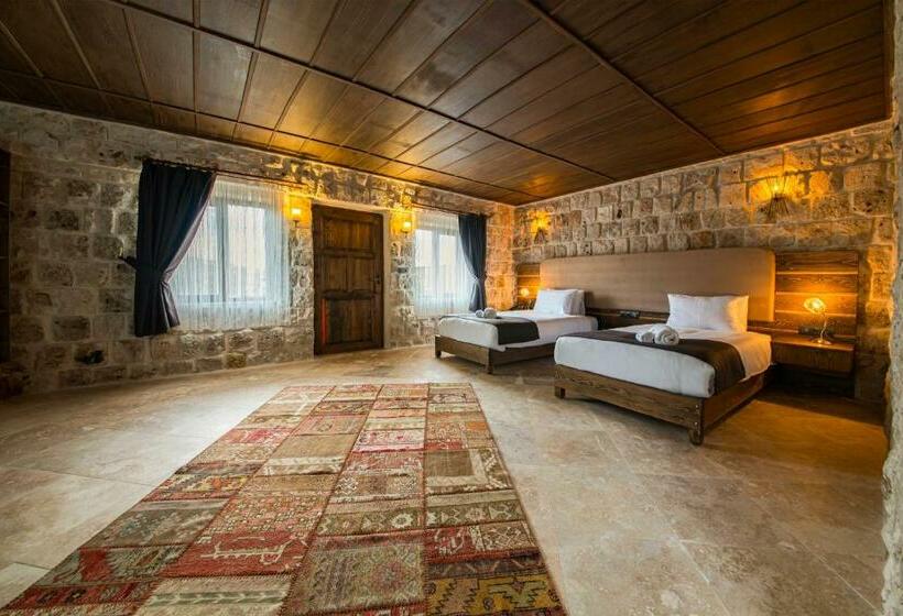 سوییت دوبلکس, Cappadocia Hobbit House
