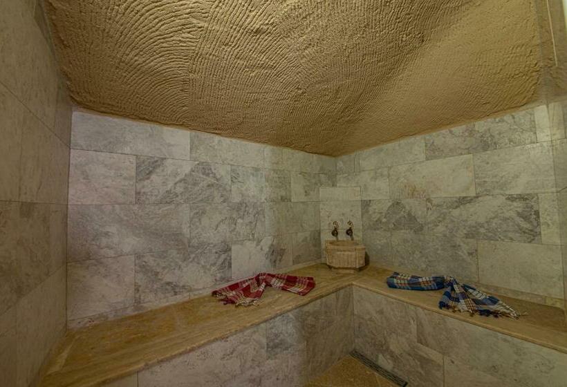 سوییت لوکس, Cappadocia Hobbit House