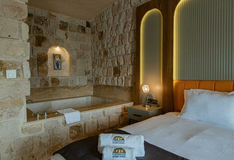سوییت لوکس, Cappadocia Hobbit House