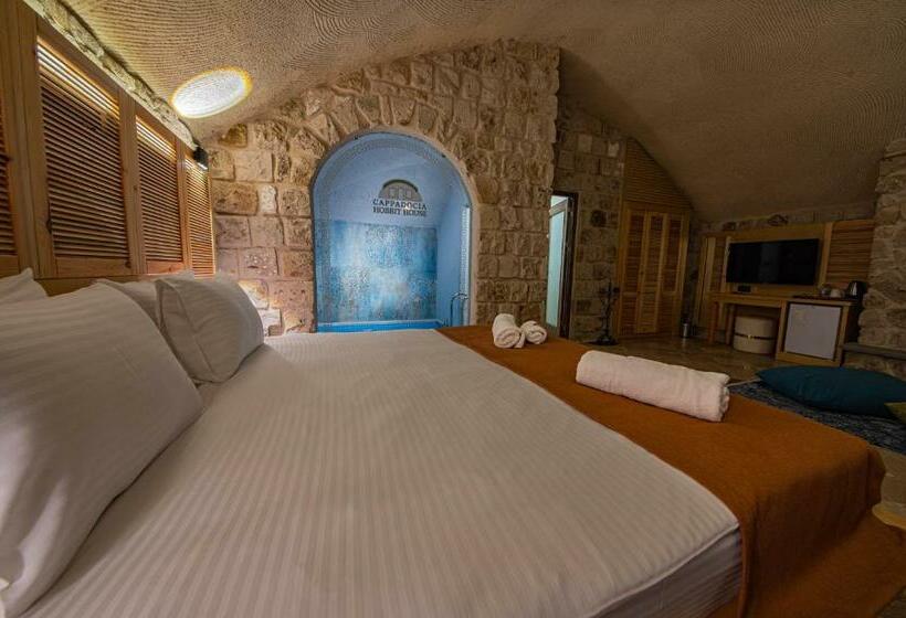 سوییت سوپریور, Cappadocia Hobbit House