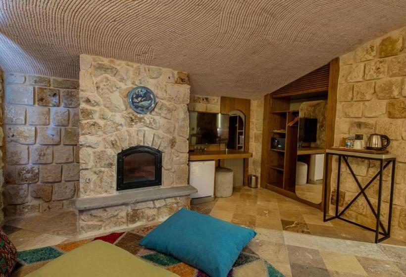 سوییت, Cappadocia Hobbit House