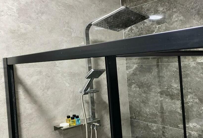 اتاق لوکس, Guldehan