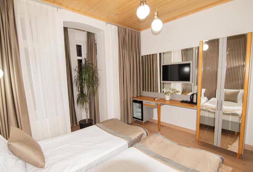 اتاق لوکس, Guldehan