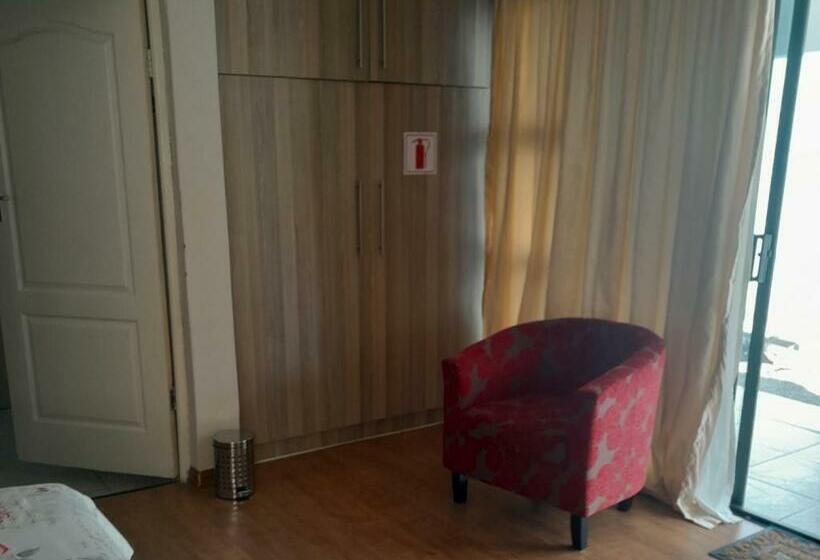 חדר סטנדרט, Luyolo Guest Lodge