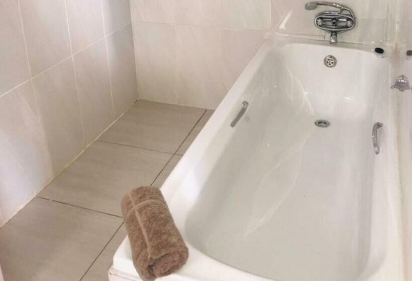 חדר סטנדרט, Luyolo Guest Lodge