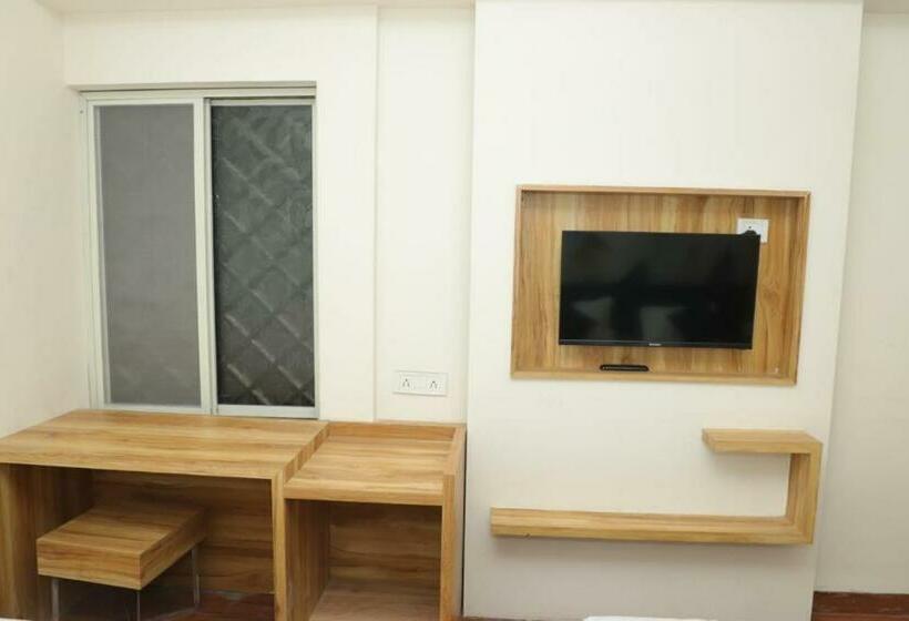 Deluxe Familjerum, Shree Mahakal Krapa