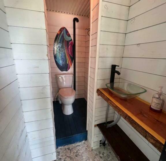 スタンダードルーム, Revival Adventures Micro Resort