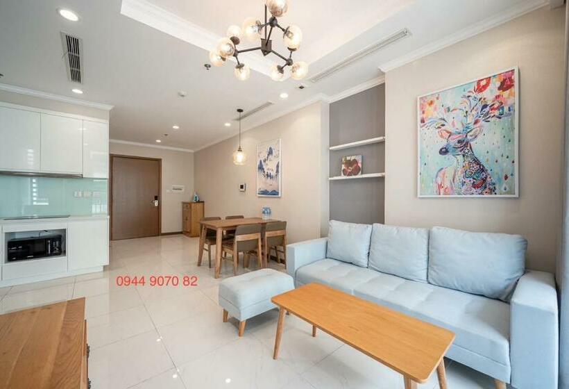 آپارتمان 2 خوابه, Landmark Vinhomes Christine Apartment
