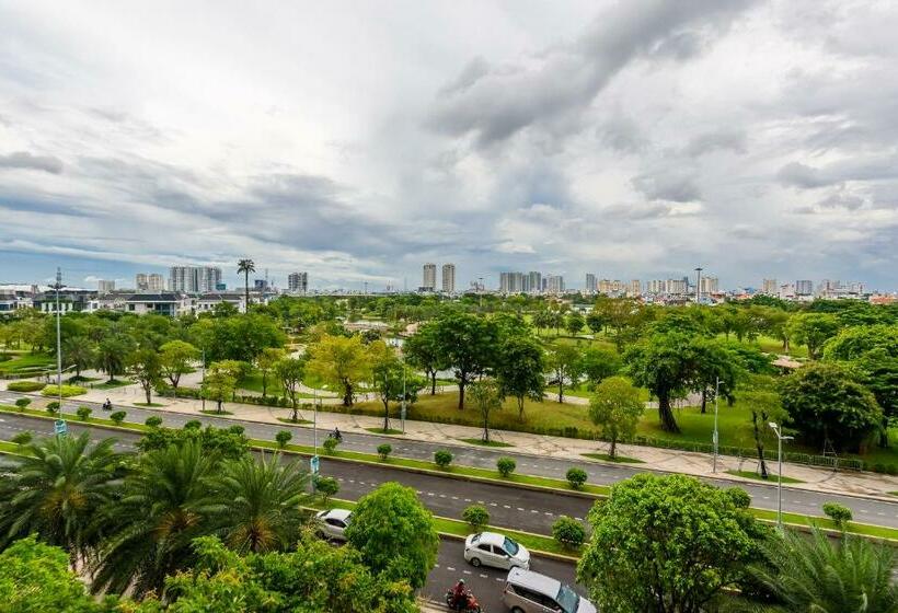 آپارتمان لوکس 1 خوابه, Landmark Vinhomes Christine Apartment