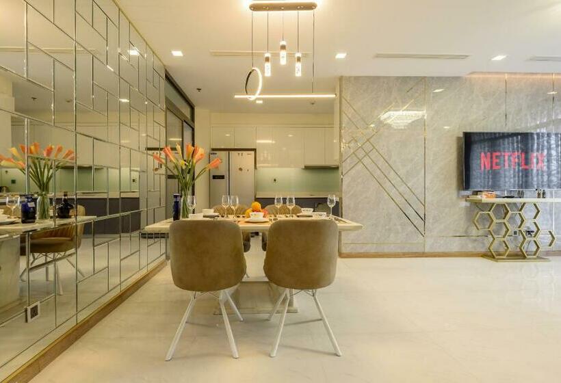 آپارتمان لوکس 1 خوابه, Landmark Vinhomes Christine Apartment