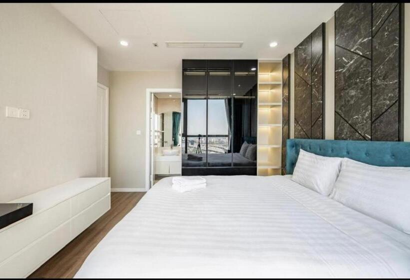 آپارتمان 2 خوابه, Landmark Vinhomes Christine Apartment