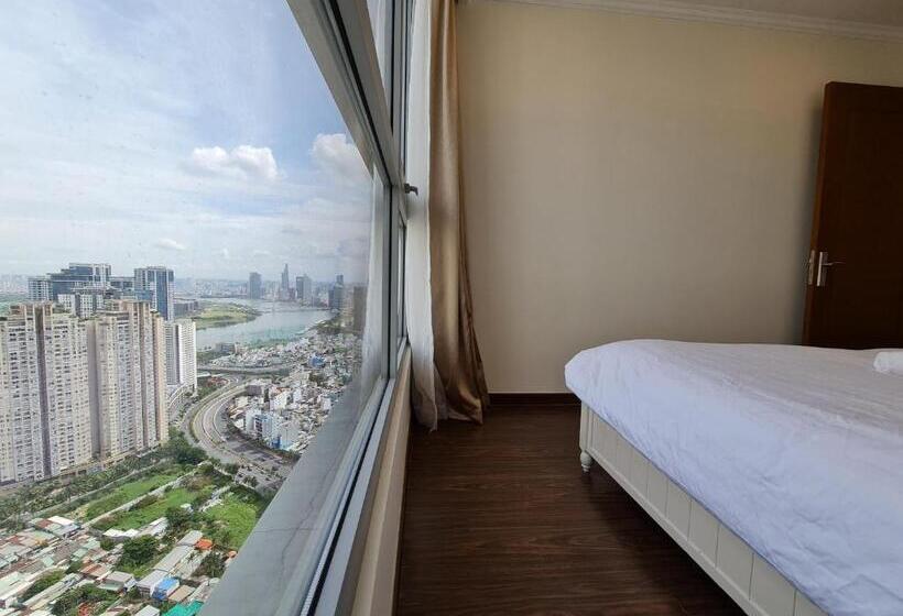 آپارتمان 3 خوابه, Landmark Vinhomes Christine Apartment