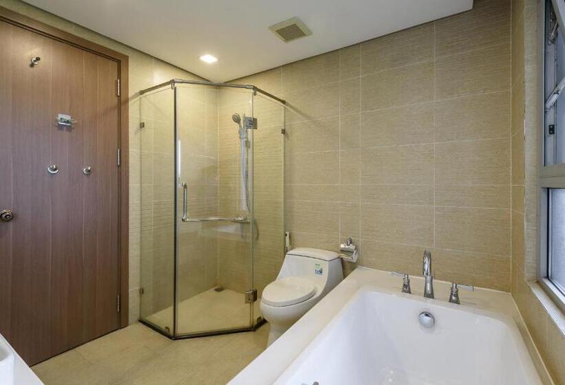 آپارتمان لوکس 1 خوابه, Landmark Vinhomes Christine Apartment