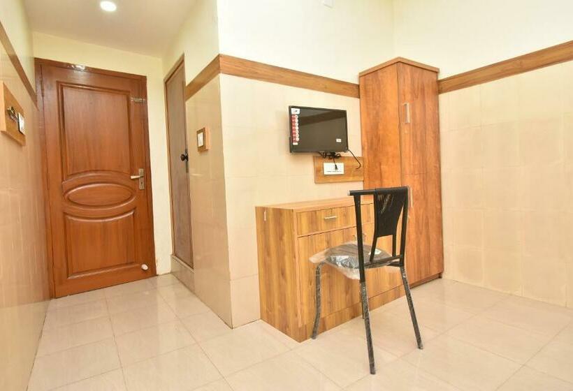 غرفة قياسية, Kannur Capital Caltex